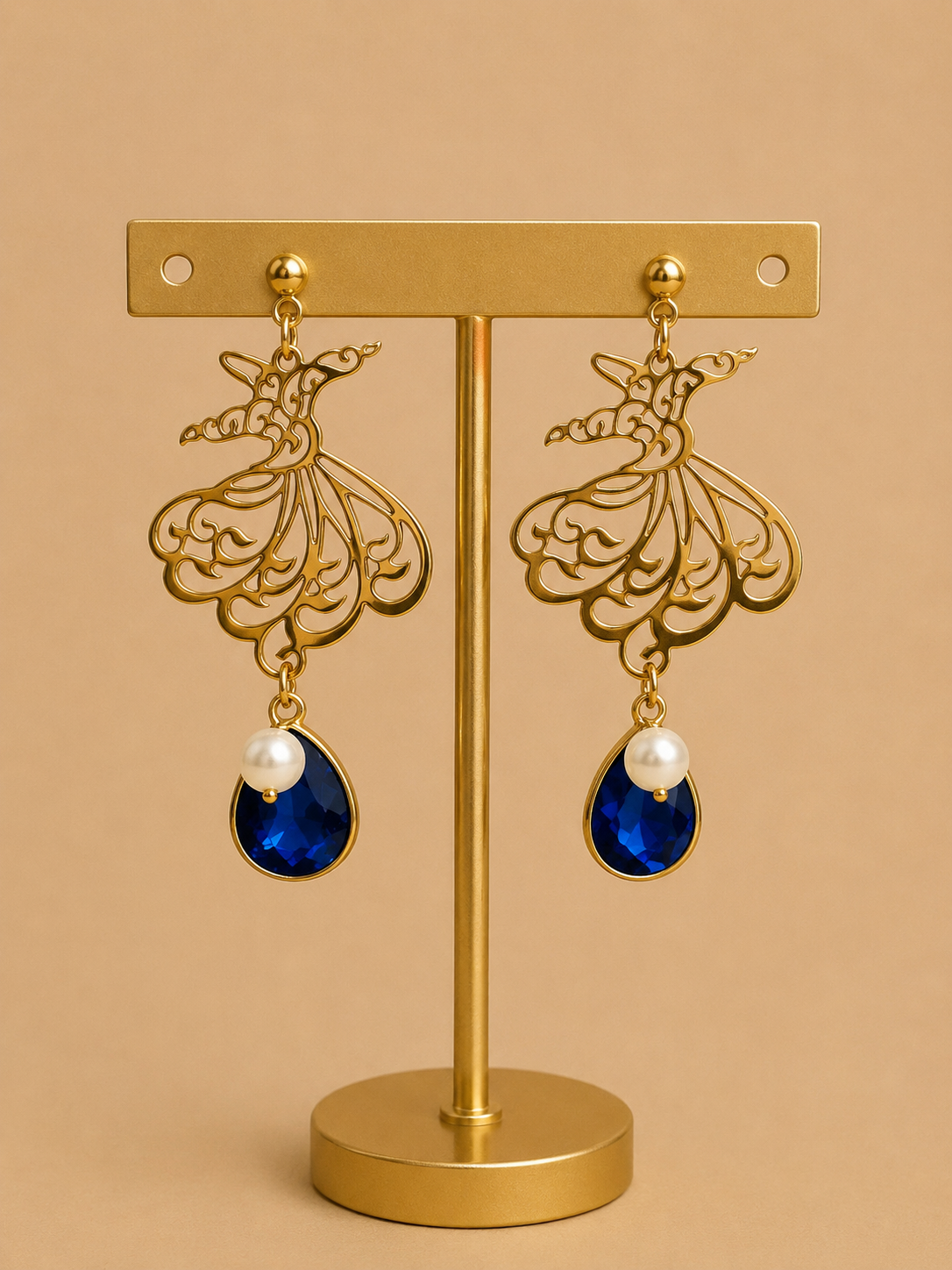 Sama Earring with blue stone