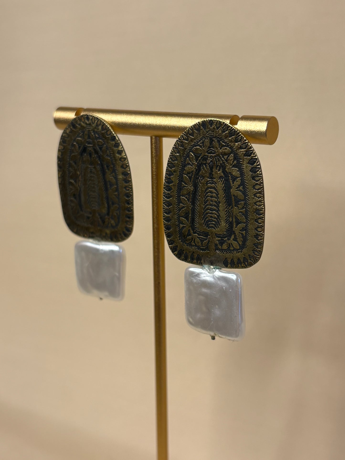Shahnaz Earrings