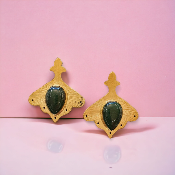 Laleh Vajgoun Earing