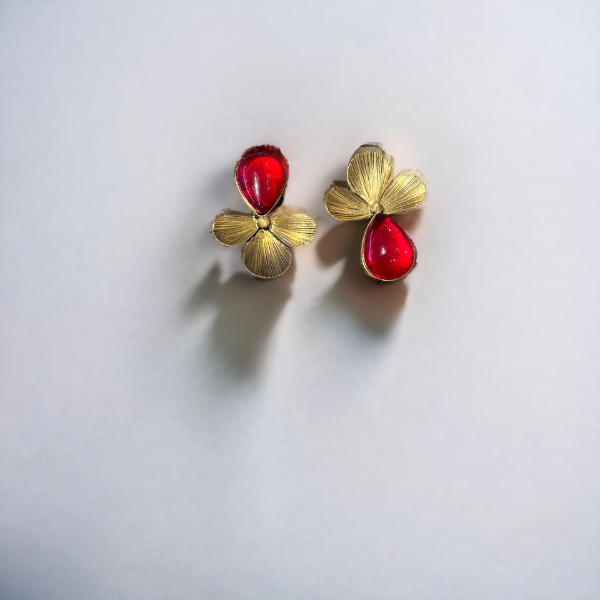 Shokoufeh Earing