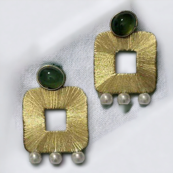 Solhh Earing