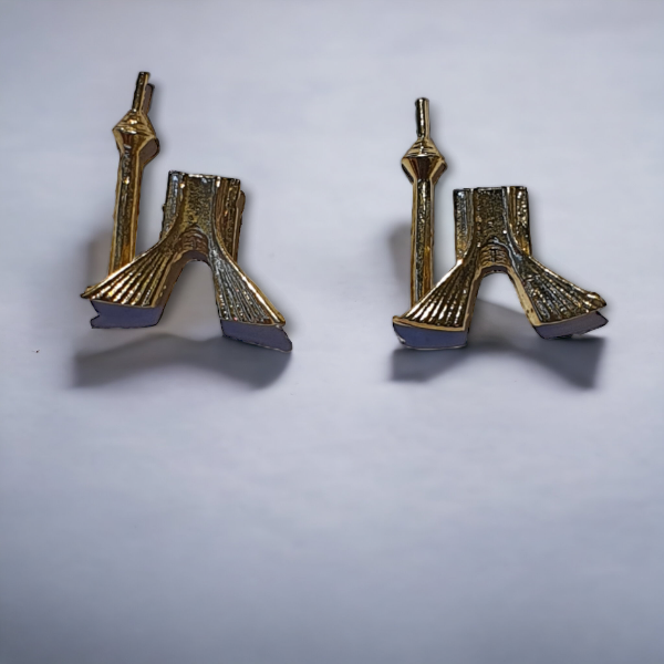 Azadi Earing