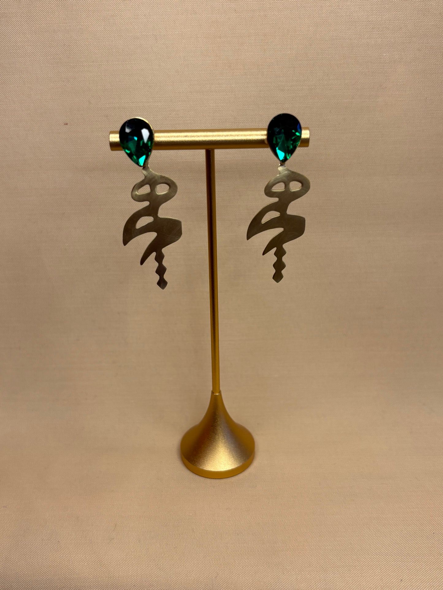 Hich Earing