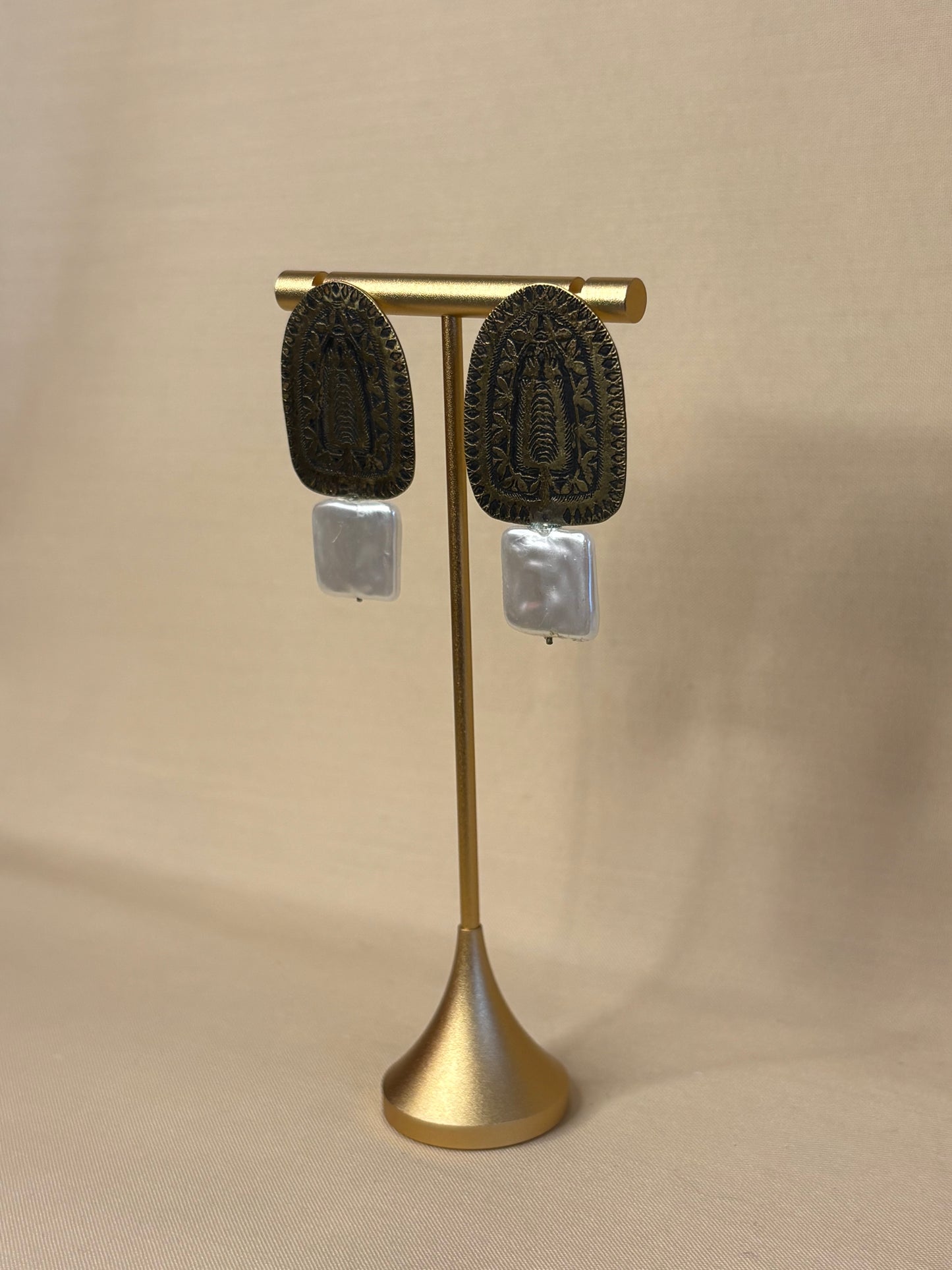Shahnaz Earrings