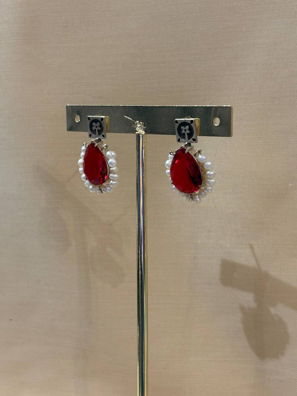 Delbar Earrings