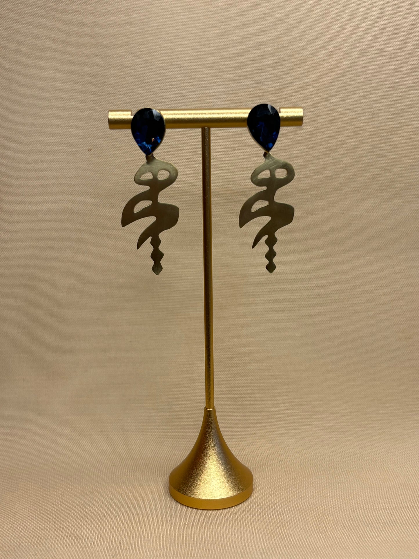 Hich Earing