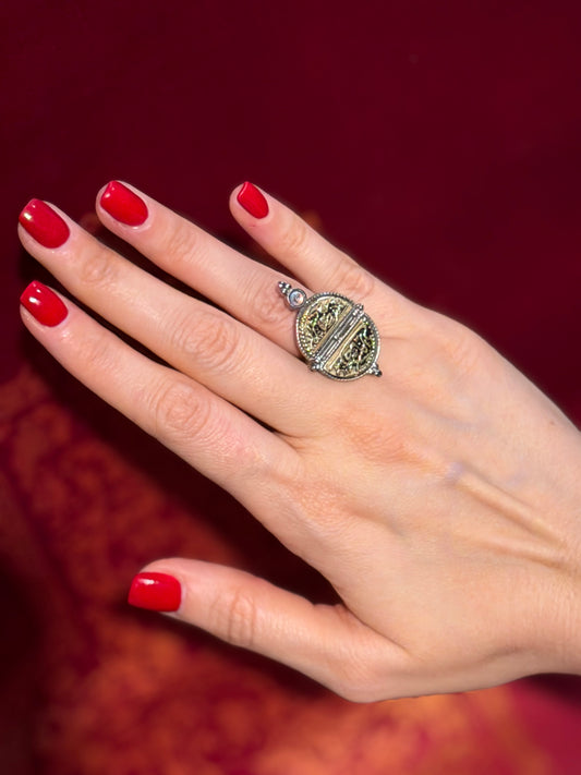 Sahebgharanie Ring