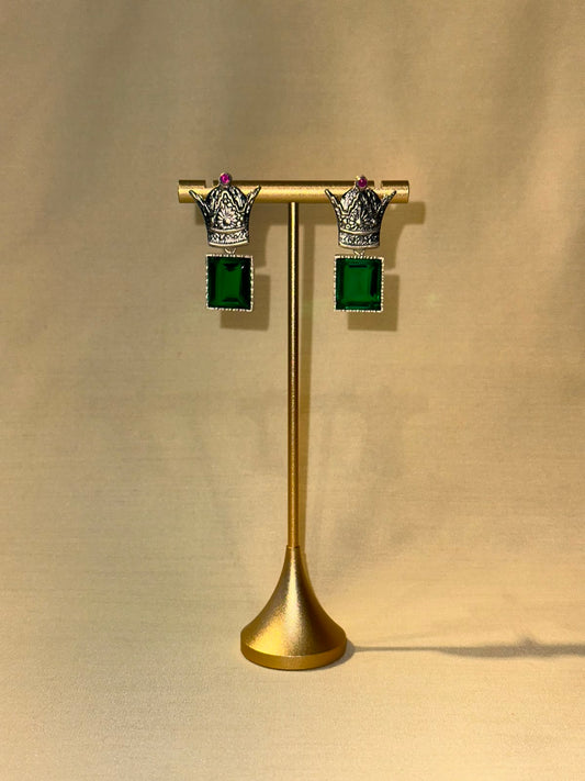 Taj banoo Earring