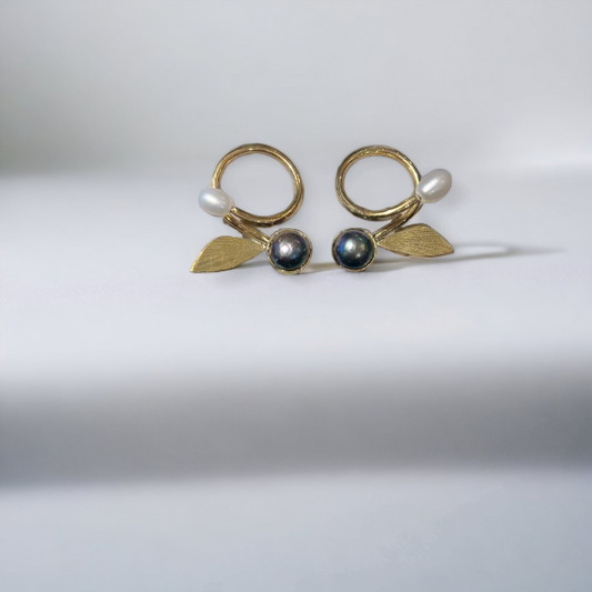 Morvarid Kaboud Earing